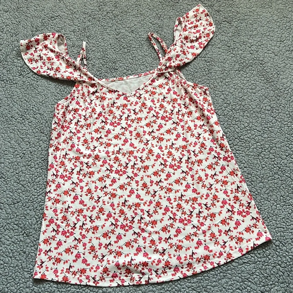 NWT Blingfit Womens Short Ruffle Sleeve Cold Shoulder Basic Tee Floral Top